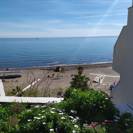 Bajondillo Sun & Beach Apartment
